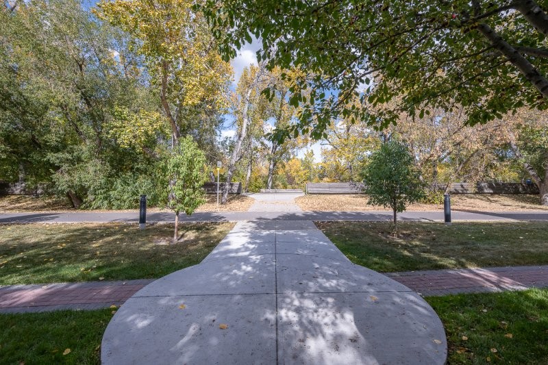 8801, 400 Eau Claire Avenue SW, Calgary, 2 Bedrooms Bedrooms, 0 ,2.5 BathroomsBathrooms,Condos/Townhouses,For Rent,Prince’s Island Estates,8801, 400 Eau Claire Avenue SW,0,3298