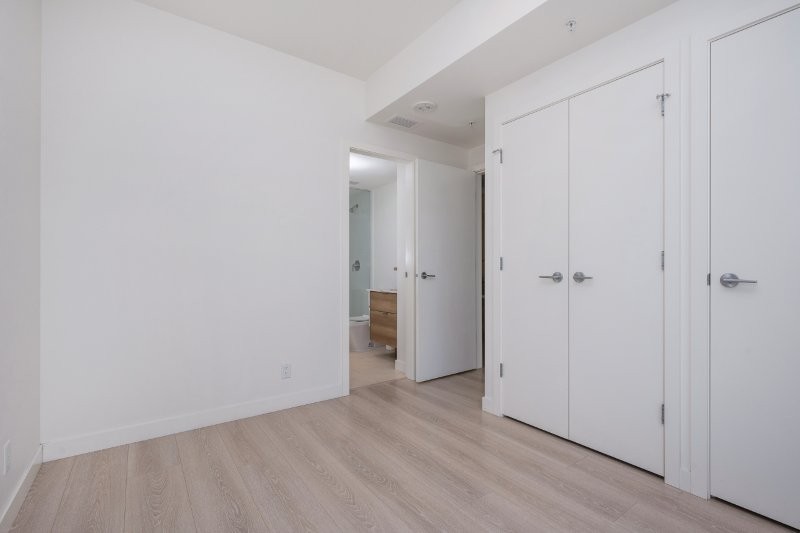 302, 118 Waterfront Court SW, Calgary, 2 Bedrooms Bedrooms, 0 ,2 BathroomsBathrooms,Condos/Townhouses,For Rent,Parkside at Waterfront - 2A,302, 118 Waterfront Court SW,0,3299