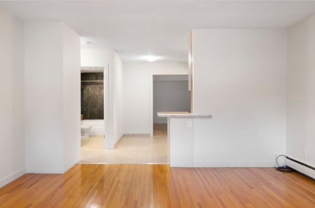 103, 912 19 Avenue Southwest, Calgary, 1 Bedroom Bedrooms, 0 ,1 BathroomBathrooms,Condos/Townhouses,For Rent,Onyx,103, 912 19 Avenue Southwest,0,3300