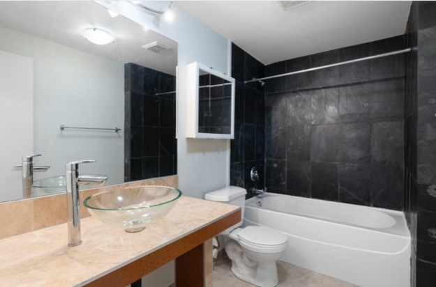103, 912 19 Avenue Southwest, Calgary, 1 Bedroom Bedrooms, 0 ,1 BathroomBathrooms,Condos/Townhouses,For Rent,Onyx,103, 912 19 Avenue Southwest,0,3300