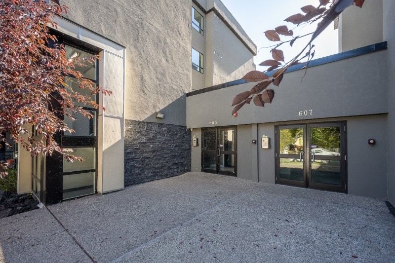 403, 605 17 Avenue NW, Calgary, 2 Bedrooms Bedrooms, 0 ,2 BathroomsBathrooms,Condos/Townhouses,For Rent,Elm on 17th,403, 605 17 Avenue NW,0,3301