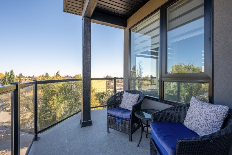 403, 605 17 Avenue NW, Calgary, 2 Bedrooms Bedrooms, 0 ,2 BathroomsBathrooms,Condos/Townhouses,For Rent,Elm on 17th,403, 605 17 Avenue NW,0,3301