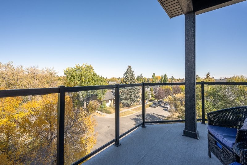 403, 605 17 Avenue NW, Calgary, 2 Bedrooms Bedrooms, 0 ,2 BathroomsBathrooms,Condos/Townhouses,For Rent,Elm on 17th,403, 605 17 Avenue NW,0,3301
