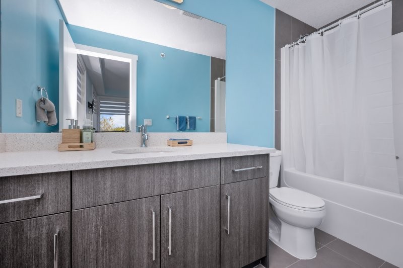 403, 605 17 Avenue NW, Calgary, 2 Bedrooms Bedrooms, 0 ,2 BathroomsBathrooms,Condos/Townhouses,For Rent,Elm on 17th,403, 605 17 Avenue NW,0,3301