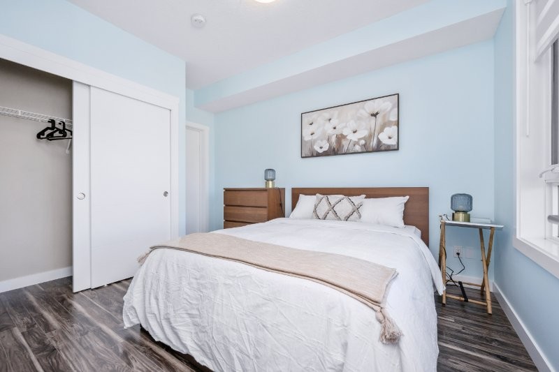 403, 605 17 Avenue NW, Calgary, 2 Bedrooms Bedrooms, 0 ,2 BathroomsBathrooms,Condos/Townhouses,For Rent,Elm on 17th,403, 605 17 Avenue NW,0,3301
