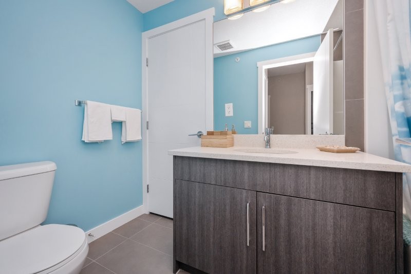 403, 605 17 Avenue NW, Calgary, 2 Bedrooms Bedrooms, 0 ,2 BathroomsBathrooms,Condos/Townhouses,For Rent,Elm on 17th,403, 605 17 Avenue NW,0,3301