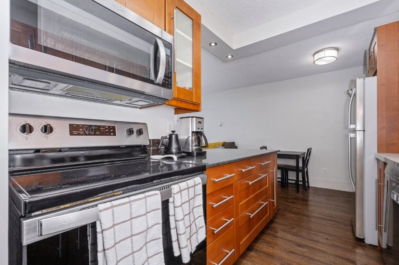203, 515 57 Avenue SW, Calgary, 1 Bedroom Bedrooms, 0 ,1 BathroomBathrooms,Condos/Townhouses,For Rent,Windsor Manor,203, 515 57 Avenue SW,0,3302