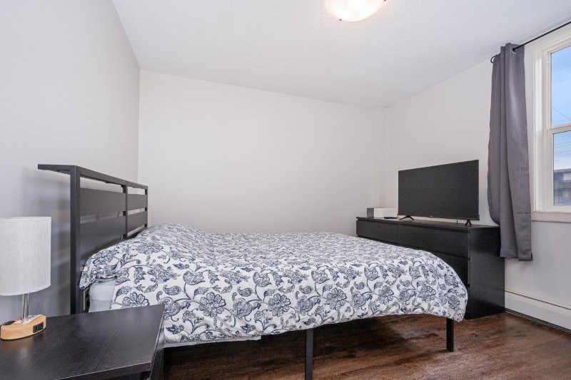 203, 515 57 Avenue SW, Calgary, 1 Bedroom Bedrooms, 0 ,1 BathroomBathrooms,Condos/Townhouses,For Rent,Windsor Manor,203, 515 57 Avenue SW,0,3302
