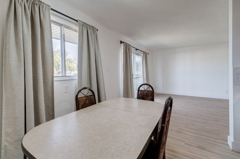 3115 113 Avenue Northwest, Edmonton, 3 Bedrooms Bedrooms, 0 ,1 BathroomBathrooms,Houses,For Rent,3115 113 Avenue Northwest,0,3303