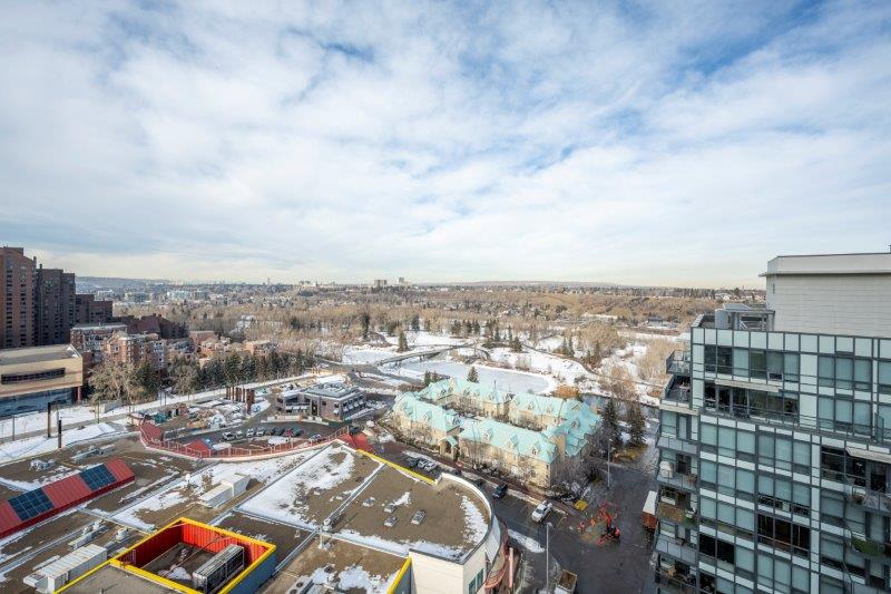 1821, 222 Riverfront Avenue SW, Calgary, 2.5 Bedrooms Bedrooms, 0 ,2 BathroomsBathrooms,Condos/Townhouses,For Rent,Waterfront,1821, 222 Riverfront Avenue SW,0,3305