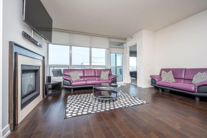 1821, 222 Riverfront Avenue SW, Calgary, 2.5 Bedrooms Bedrooms, 0 ,2 BathroomsBathrooms,Condos/Townhouses,For Rent,Waterfront,1821, 222 Riverfront Avenue SW,0,3305