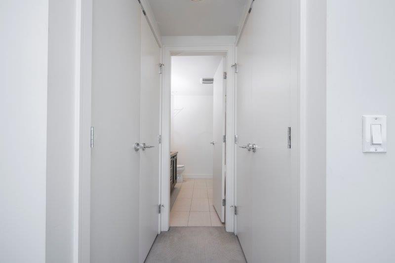 1821, 222 Riverfront Avenue SW, Calgary, 2.5 Bedrooms Bedrooms, 0 ,2 BathroomsBathrooms,Condos/Townhouses,For Rent,Waterfront,1821, 222 Riverfront Avenue SW,0,3305