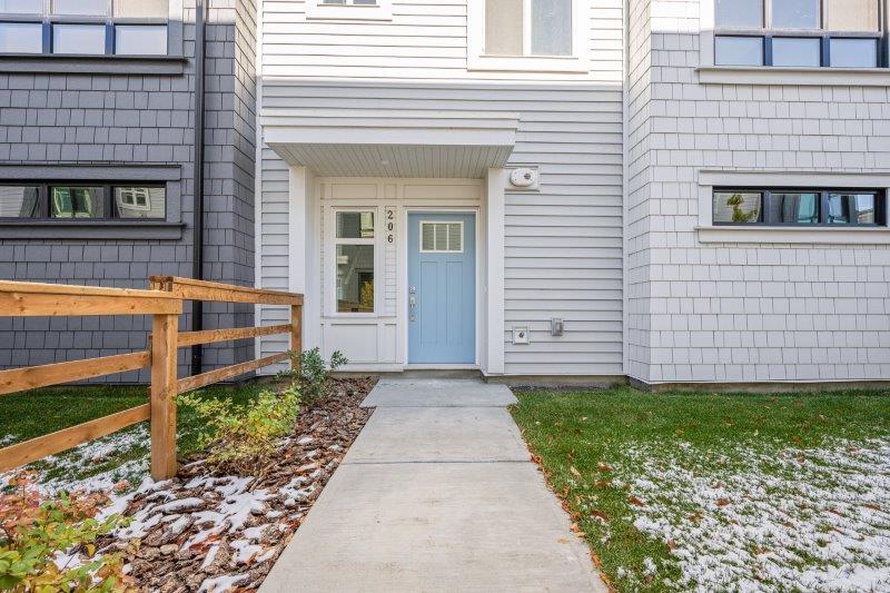 206, 857 Belmont Drive SW, Calgary, 2 Bedrooms Bedrooms, 0 ,2.5 BathroomsBathrooms,Condos/Townhouses,For Rent,206, 857 Belmont Drive SW,0,3308
