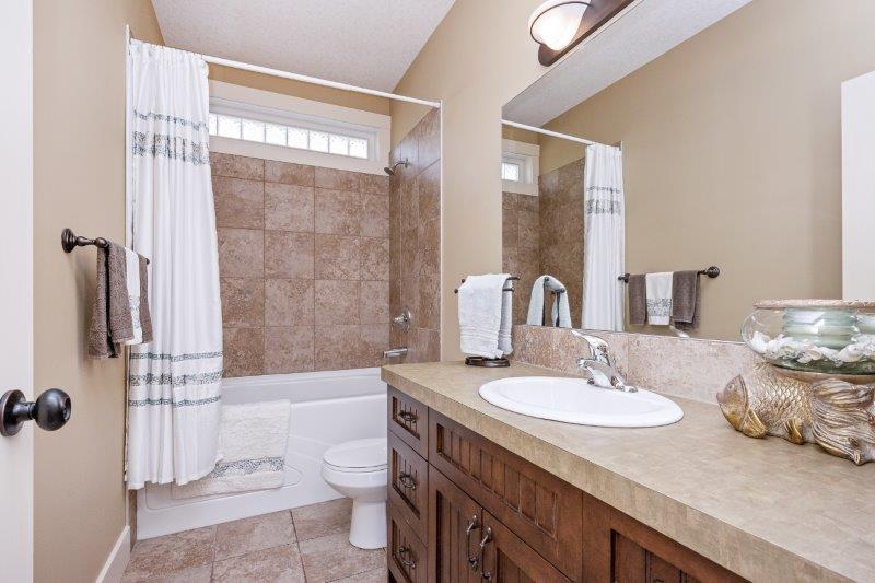 544 Rocky Vista Gardens NW, Calgary, 2 Bedrooms Bedrooms, 0 ,2 BathroomsBathrooms,Condos/Townhouses,For Rent,0,3311