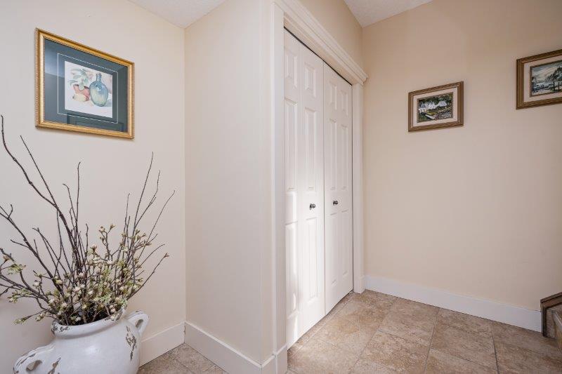 544 Rocky Vista Gardens NW, Calgary, 2 Bedrooms Bedrooms, 0 ,2 BathroomsBathrooms,Condos/Townhouses,For Rent,0,3311