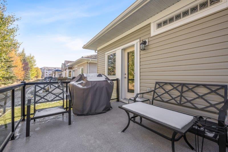 544 Rocky Vista Gardens NW, Calgary, 2 Bedrooms Bedrooms, 0 ,2 BathroomsBathrooms,Condos/Townhouses,For Rent,0,3311