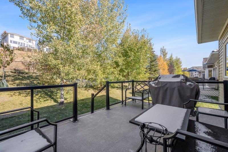 544 Rocky Vista Gardens NW, Calgary, 2 Bedrooms Bedrooms, 0 ,2 BathroomsBathrooms,Condos/Townhouses,For Rent,0,3311