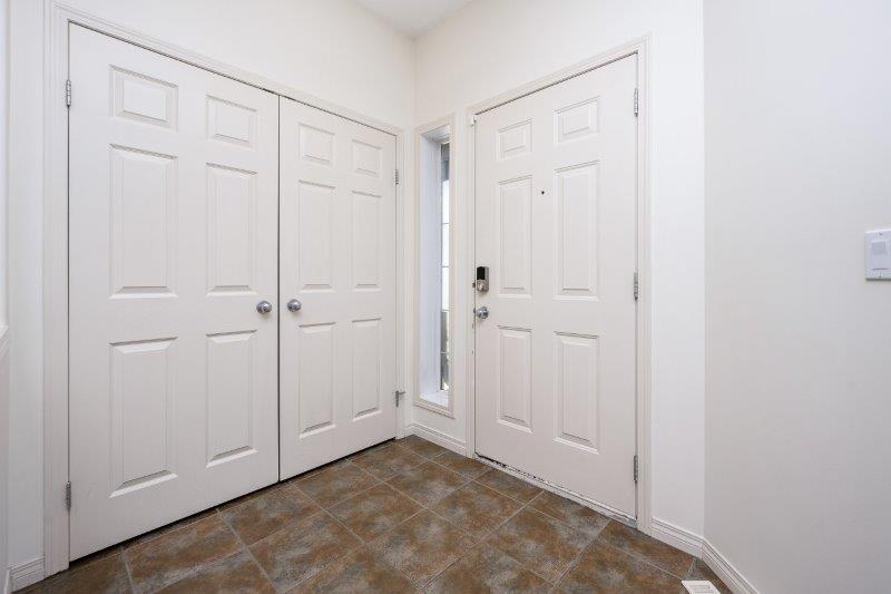 121 Rockbluff Place NW, Calgary, 4 Bedrooms Bedrooms, 0 ,3.5 BathroomsBathrooms,Houses,For Rent,121 Rockbluff Place NW,0,3312