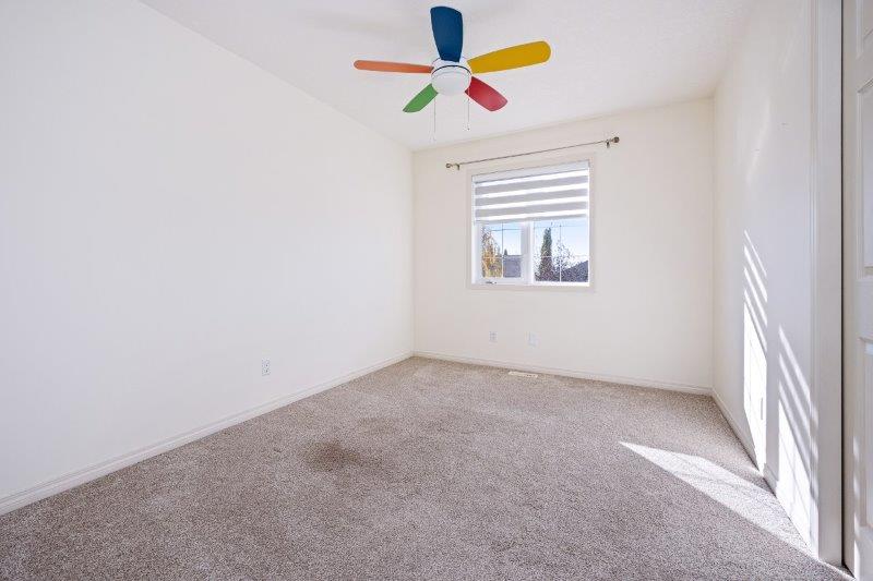 121 Rockbluff Place NW, Calgary, 4 Bedrooms Bedrooms, 0 ,3.5 BathroomsBathrooms,Houses,For Rent,121 Rockbluff Place NW,0,3312