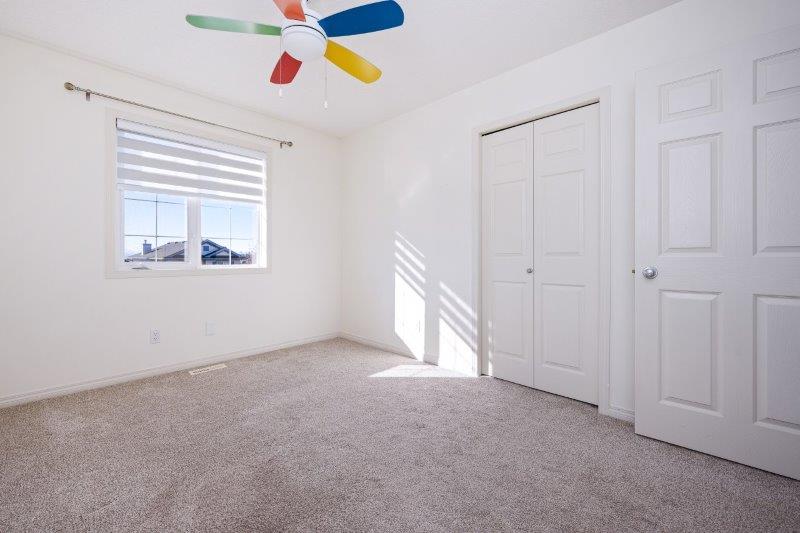 121 Rockbluff Place NW, Calgary, 4 Bedrooms Bedrooms, 0 ,3.5 BathroomsBathrooms,Houses,For Rent,121 Rockbluff Place NW,0,3312