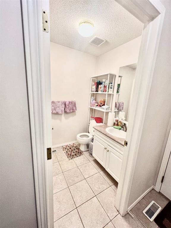 272 Applestone Park SE, Calgary, 3 Bedrooms Bedrooms, 0 ,2 BathroomsBathrooms,Houses,For Sale,0,3315 272 Applestone Park SE, Calgary, 3 Bedrooms Bedrooms, 0 ,2 BathroomsBathrooms,Houses,For Sale,0,3315