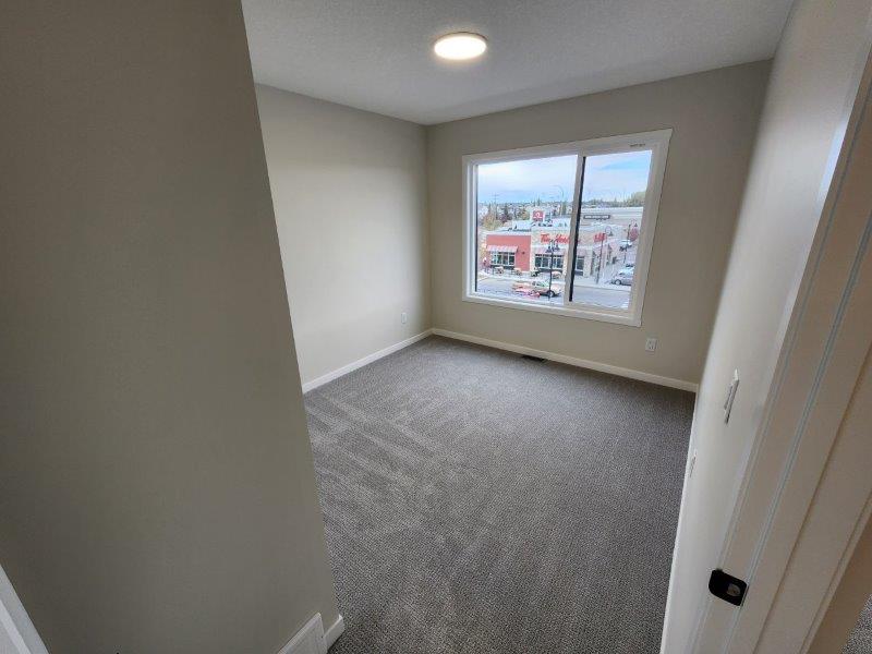 603, 81 Midtown Blvd SW, Airdrie, 3.5 Bedrooms Bedrooms, 0 ,2.5 BathroomsBathrooms,Condos/Townhouses,For Rent,The Towns on 8 Street,603, 81 Midtown Blvd SW,0,3317