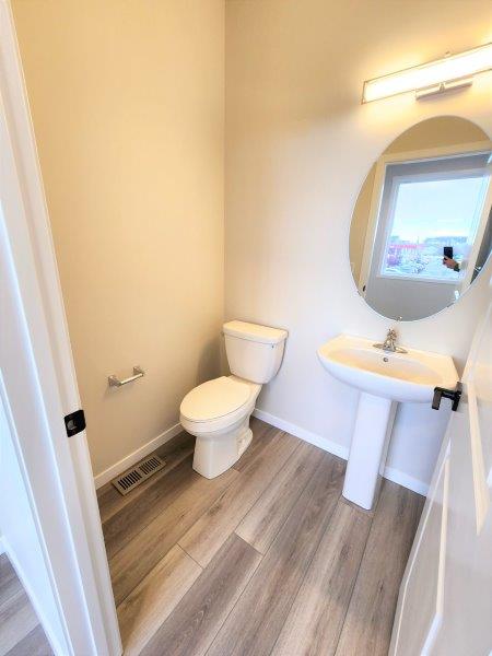 603, 81 Midtown Blvd SW, Airdrie, 3.5 Bedrooms Bedrooms, 0 ,2.5 BathroomsBathrooms,Condos/Townhouses,For Rent,The Towns on 8 Street,603, 81 Midtown Blvd SW,0,3317