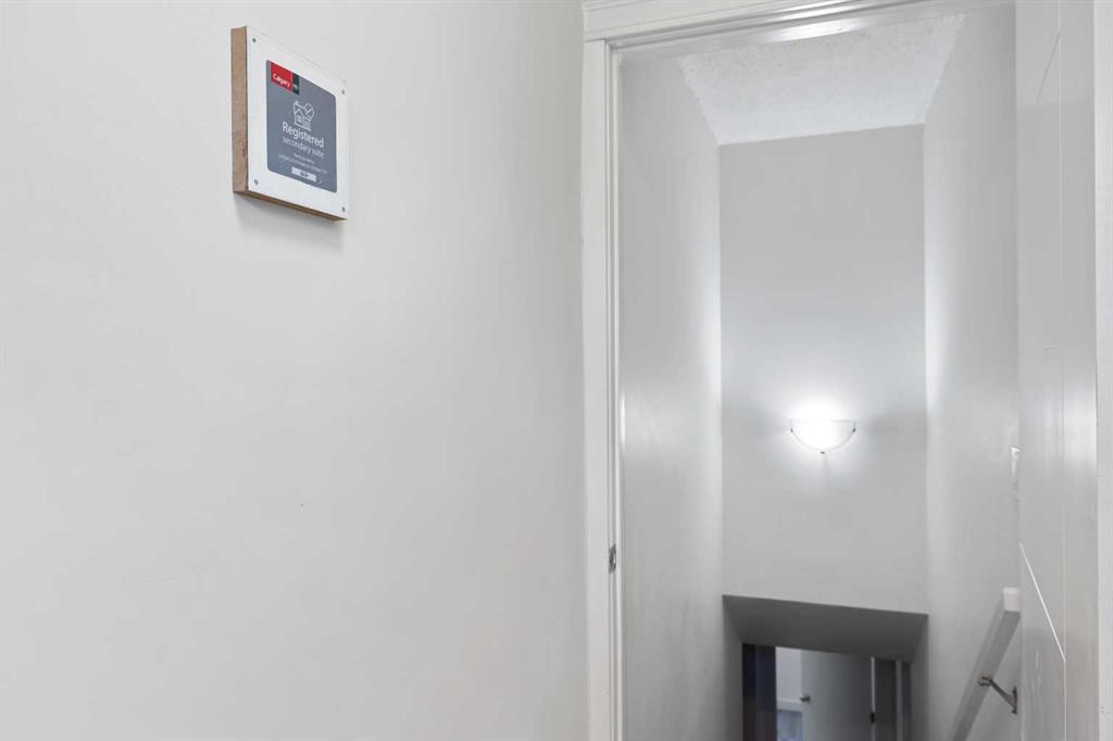 3800 Dover Ridge Drive Southeast, Calgary, 2 Bedrooms Bedrooms, 0 ,1 BathroomBathrooms,Houses,For Rent,3800 Dover Ridge Drive Southeast,0,3318 3800 Dover Ridge Drive Southeast, Calgary, 2 Bedrooms Bedrooms, 0 ,1 BathroomBathrooms,Houses,For Rent,3800 Dover Ridge Drive Southeast,0,3318