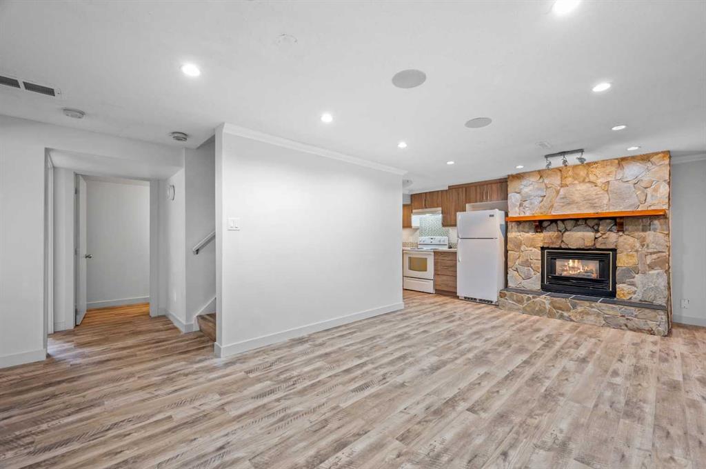 3800 Dover Ridge Drive Southeast, Calgary, 2 Bedrooms Bedrooms, 0 ,1 BathroomBathrooms,Houses,For Rent,3800 Dover Ridge Drive Southeast,0,3318 3800 Dover Ridge Drive Southeast, Calgary, 2 Bedrooms Bedrooms, 0 ,1 BathroomBathrooms,Houses,For Rent,3800 Dover Ridge Drive Southeast,0,3318