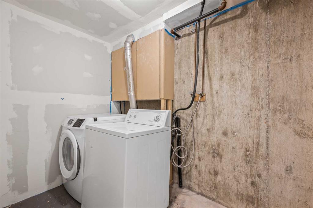 3800 Dover Ridge Drive Southeast, Calgary, 2 Bedrooms Bedrooms, 0 ,1 BathroomBathrooms,Houses,For Rent,3800 Dover Ridge Drive Southeast,0,3318 3800 Dover Ridge Drive Southeast, Calgary, 2 Bedrooms Bedrooms, 0 ,1 BathroomBathrooms,Houses,For Rent,3800 Dover Ridge Drive Southeast,0,3318