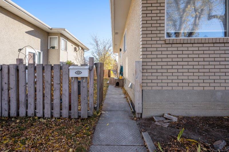 7108 Hunterville Road Northwest B, Calgary, 2 Bedrooms Bedrooms, 0 ,1 BathroomBathrooms,Houses,For Rent,7108 Hunterville Road Northwest B,0,3321 7108 Hunterville Road Northwest B, Calgary, 2 Bedrooms Bedrooms, 0 ,1 BathroomBathrooms,Houses,For Rent,7108 Hunterville Road Northwest B,0,3321