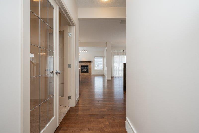 130 Panora Court NW, Calgary, 3.5 Bedrooms Bedrooms, 0 ,2.5 BathroomsBathrooms,Houses,For Rent,130 Panora Court NW,0,3322