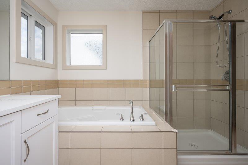 130 Panora Court NW, Calgary, 3.5 Bedrooms Bedrooms, 0 ,2.5 BathroomsBathrooms,Houses,For Rent,130 Panora Court NW,0,3322