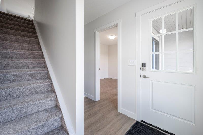 378 Alpine Ave SW, Calgary, 3 Bedrooms Bedrooms, 0 ,2.5 BathroomsBathrooms,Condos/Townhouses,For Rent,378 Alpine Ave SW,0,3323