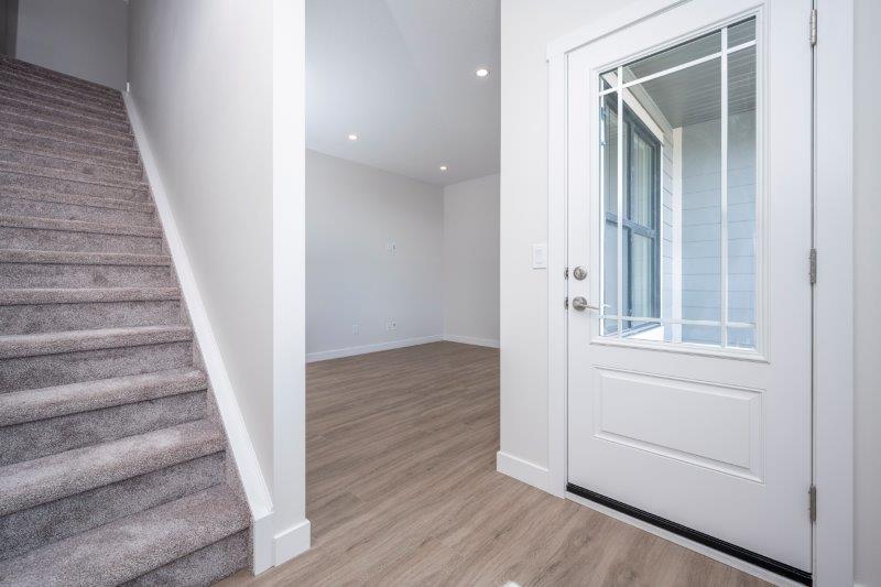 378 Alpine Ave SW, Calgary, 3 Bedrooms Bedrooms, 0 ,2.5 BathroomsBathrooms,Condos/Townhouses,For Rent,378 Alpine Ave SW,0,3323