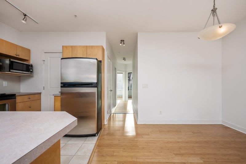 301, 328 21 Avenue SW, Calgary, 2 Bedrooms Bedrooms, 0 ,2 BathroomsBathrooms,Condos/Townhouses,For Rent,Le Beau,301, 328 21 Avenue SW,0,3325