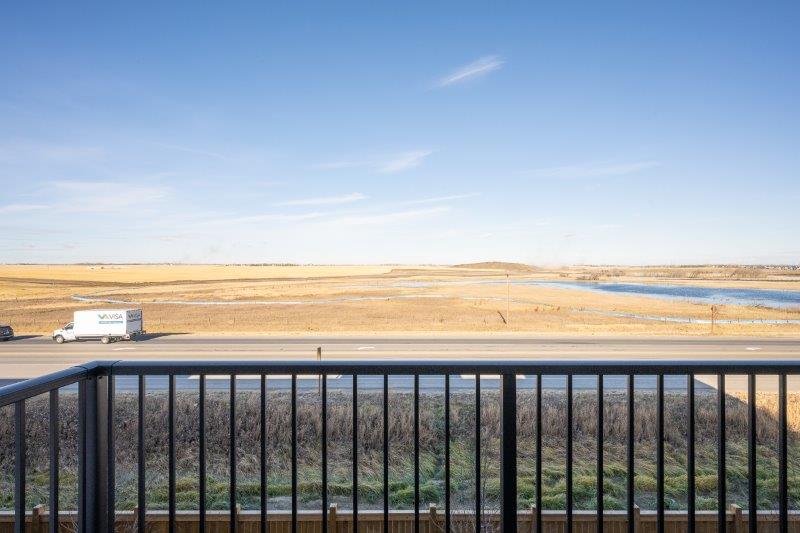 Chestermere, 2 Bedrooms Bedrooms, 0 ,2 BathroomsBathrooms,Condos/Townhouses,For Rent,Lockwood,0,3326 Chestermere, 2 Bedrooms Bedrooms, 0 ,2 BathroomsBathrooms,Condos/Townhouses,For Rent,Lockwood,0,3326