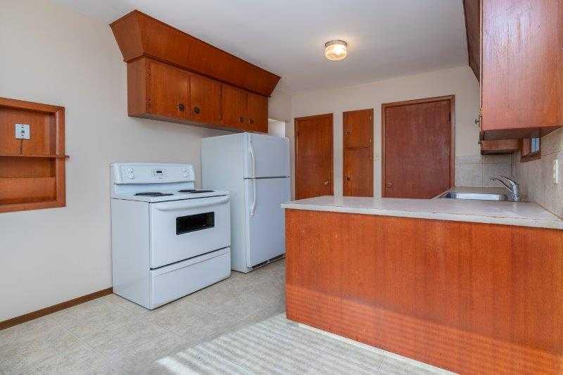 6803 6 Street SW, Calgary, 4 Bedrooms Bedrooms, 0 ,2 BathroomsBathrooms,Condos/Townhouses,For Sale,0,3336