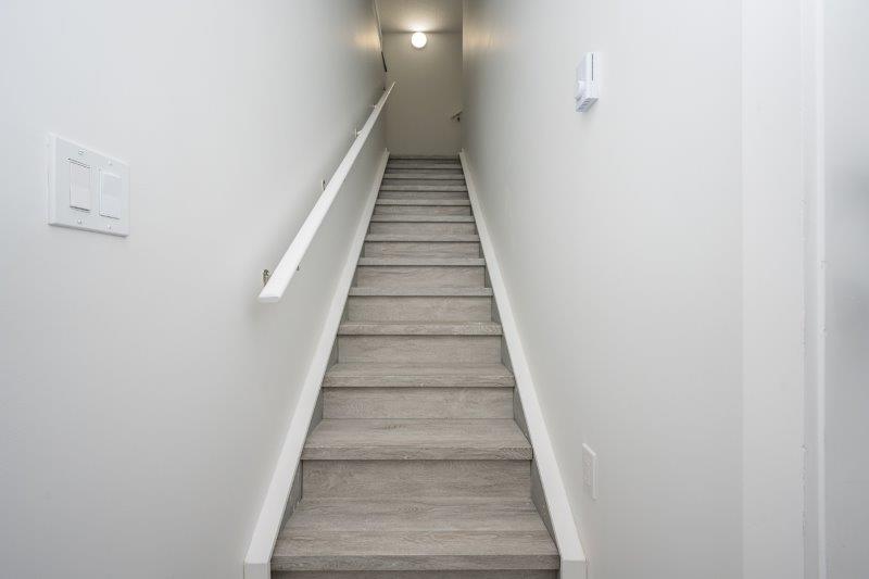 58 Creekview Gardens SW (lower suite), Calgary, 1 Bedroom Bedrooms, 0 ,1 BathroomBathrooms,Houses,For Rent,58 Creekview Gardens SW (lower suite),0,3337