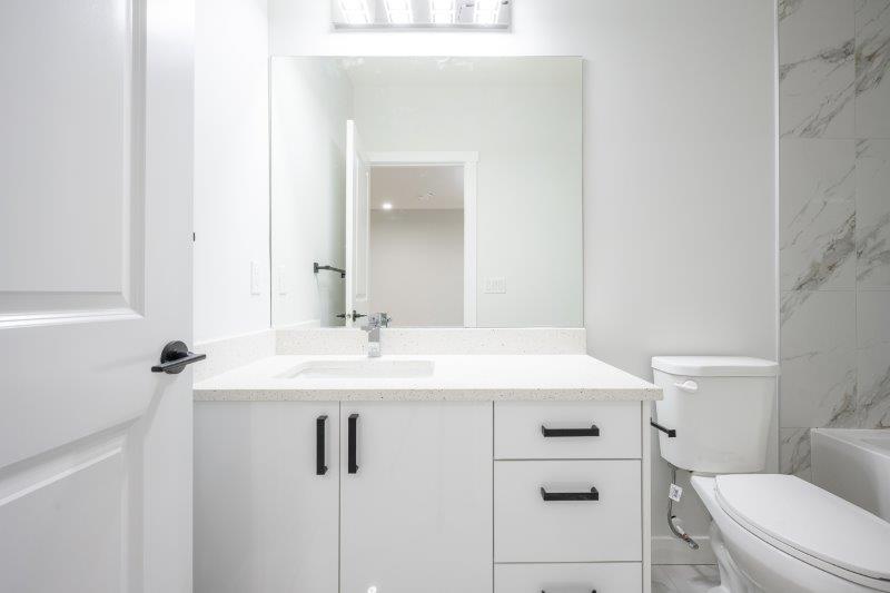 58 Creekview Gardens SW (lower suite), Calgary, 1 Bedroom Bedrooms, 0 ,1 BathroomBathrooms,Houses,For Rent,58 Creekview Gardens SW (lower suite),0,3337