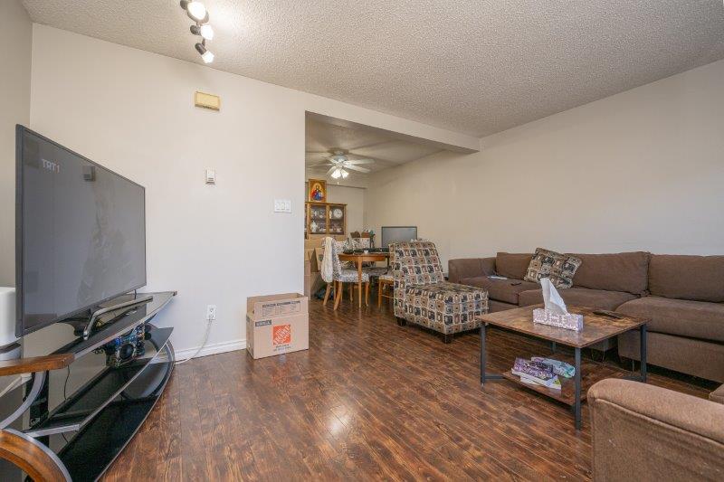 87, 3809 45 Street SW, Calgary, 3 Bedrooms Bedrooms, 0 ,1 BathroomBathrooms,Condos/Townhouses,For Rent,87, 3809 45 Street SW,0,3338