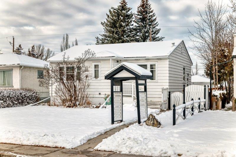 528 17 Avenue NE, Calgary, 2 Bedrooms Bedrooms, 0 ,1 BathroomBathrooms,Houses,For Rent,528 17 Avenue NE,0,3340 528 17 Avenue NE, Calgary, 2 Bedrooms Bedrooms, 0 ,1 BathroomBathrooms,Houses,For Rent,528 17 Avenue NE,0,3340