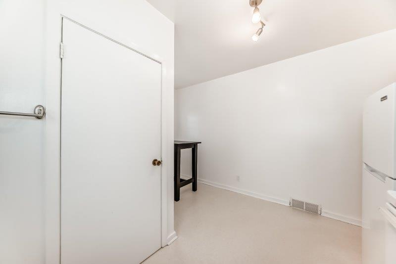 528 17 Avenue NE, Calgary, 2 Bedrooms Bedrooms, 0 ,1 BathroomBathrooms,Houses,For Rent,528 17 Avenue NE,0,3340 528 17 Avenue NE, Calgary, 2 Bedrooms Bedrooms, 0 ,1 BathroomBathrooms,Houses,For Rent,528 17 Avenue NE,0,3340