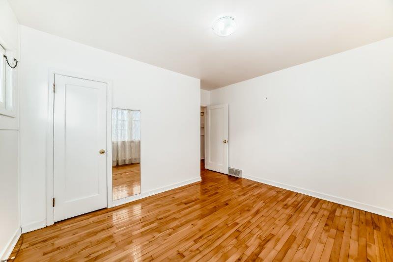 528 17 Avenue NE, Calgary, 2 Bedrooms Bedrooms, 0 ,1 BathroomBathrooms,Houses,For Rent,528 17 Avenue NE,0,3340 528 17 Avenue NE, Calgary, 2 Bedrooms Bedrooms, 0 ,1 BathroomBathrooms,Houses,For Rent,528 17 Avenue NE,0,3340