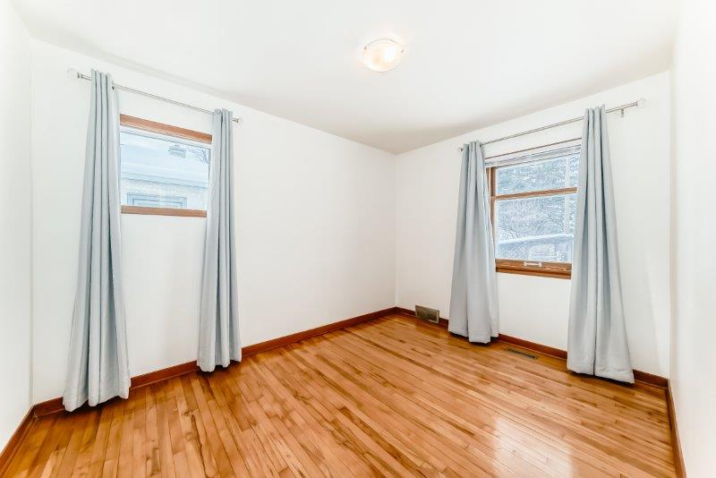 528 17 Avenue NE, Calgary, 2 Bedrooms Bedrooms, 0 ,1 BathroomBathrooms,Houses,For Rent,528 17 Avenue NE,0,3340 528 17 Avenue NE, Calgary, 2 Bedrooms Bedrooms, 0 ,1 BathroomBathrooms,Houses,For Rent,528 17 Avenue NE,0,3340