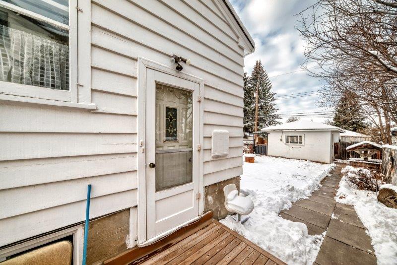 528 17 Avenue NE, Calgary, 2 Bedrooms Bedrooms, 0 ,1 BathroomBathrooms,Houses,For Rent,528 17 Avenue NE,0,3340 528 17 Avenue NE, Calgary, 2 Bedrooms Bedrooms, 0 ,1 BathroomBathrooms,Houses,For Rent,528 17 Avenue NE,0,3340