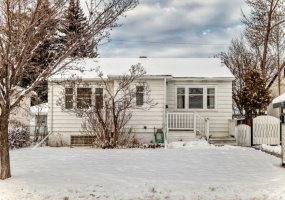 528 17 Avenue NE, Calgary, 2 Bedrooms Bedrooms, 0 ,1 BathroomBathrooms,Houses,For Rent,528 17 Avenue NE,0,3340