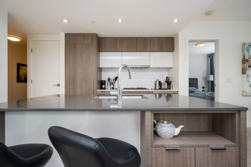 808, 128 2 Street SW, Calgary, 2 Bedrooms Bedrooms, 0 ,2 BathroomsBathrooms,Condos/Townhouses,For Rent,WATERFRONT – TOWER C ,808, 128 2 Street SW,0,3343