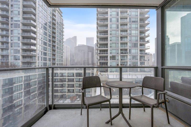 808, 128 2 Street SW, Calgary, 2 Bedrooms Bedrooms, 0 ,2 BathroomsBathrooms,Condos/Townhouses,For Rent,WATERFRONT – TOWER C ,808, 128 2 Street SW,0,3343