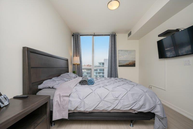 808, 128 2 Street SW, Calgary, 2 Bedrooms Bedrooms, 0 ,2 BathroomsBathrooms,Condos/Townhouses,For Rent,WATERFRONT – TOWER C ,808, 128 2 Street SW,0,3343